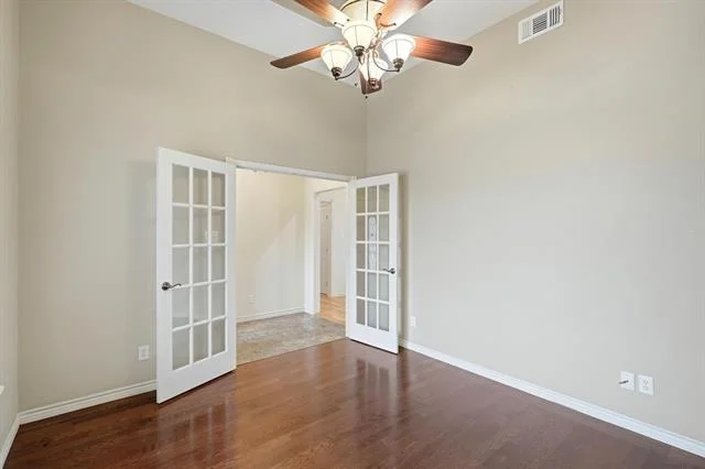 Photo of 165 Sanford Lane