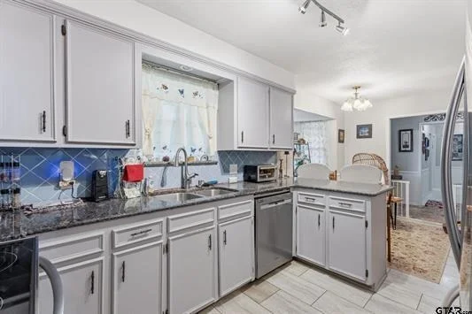 Photo of 1201 Corey Drive