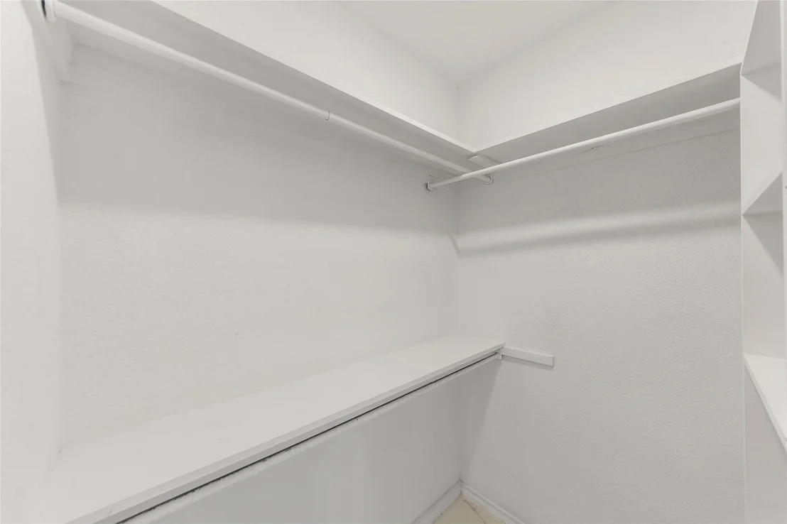Photo of 16612 Scenic Circle