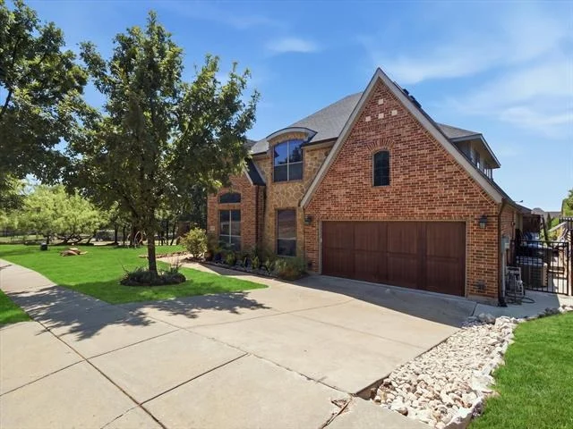 Photo of 4956 Exposition Way