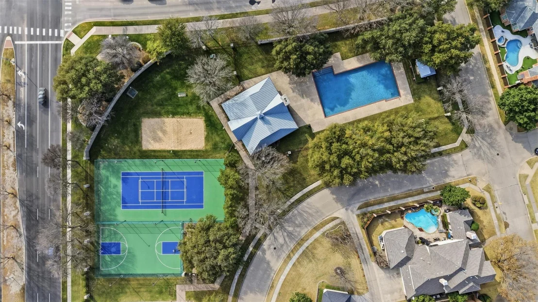 Photo of 3509 Lakebrook Drive