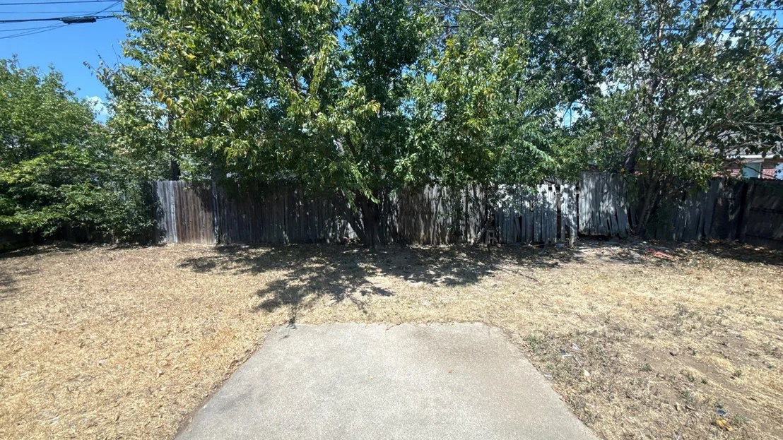 Photo of 914 Larue Drive