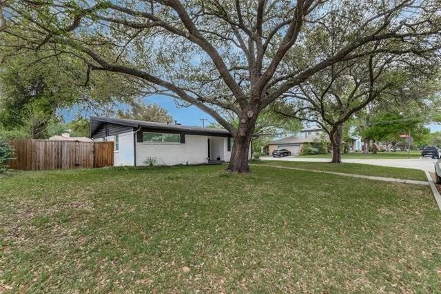 Photo of 2945 Randy Lane