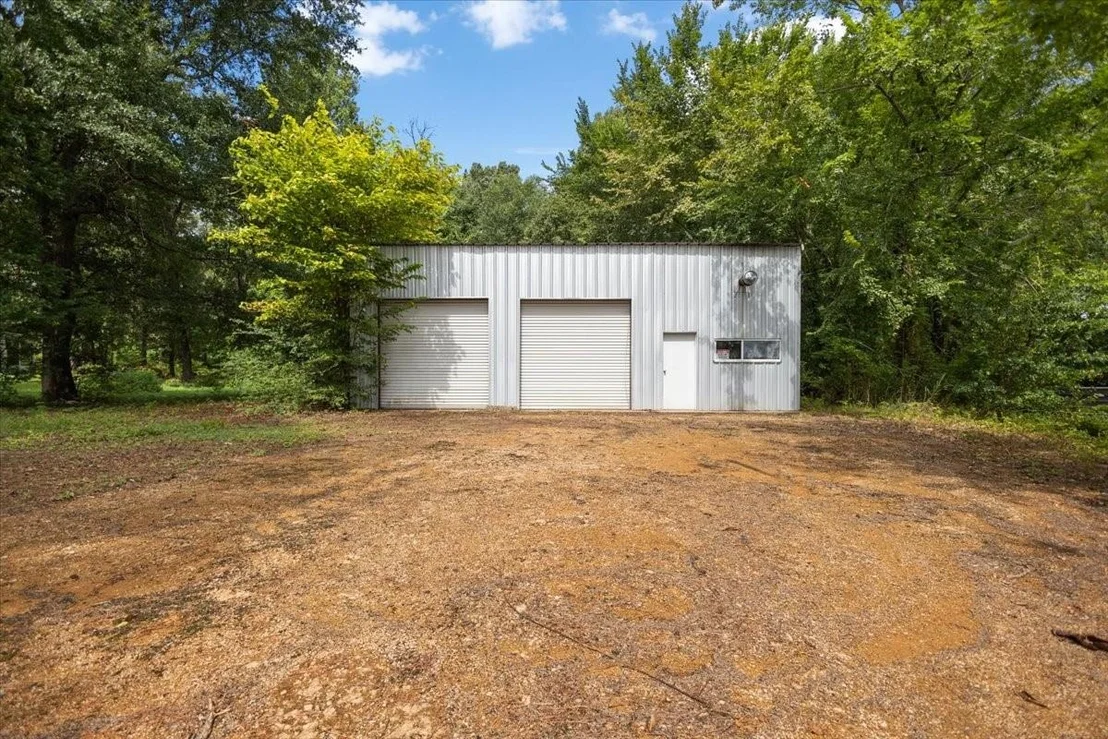 Photo of 2360 Elk Road