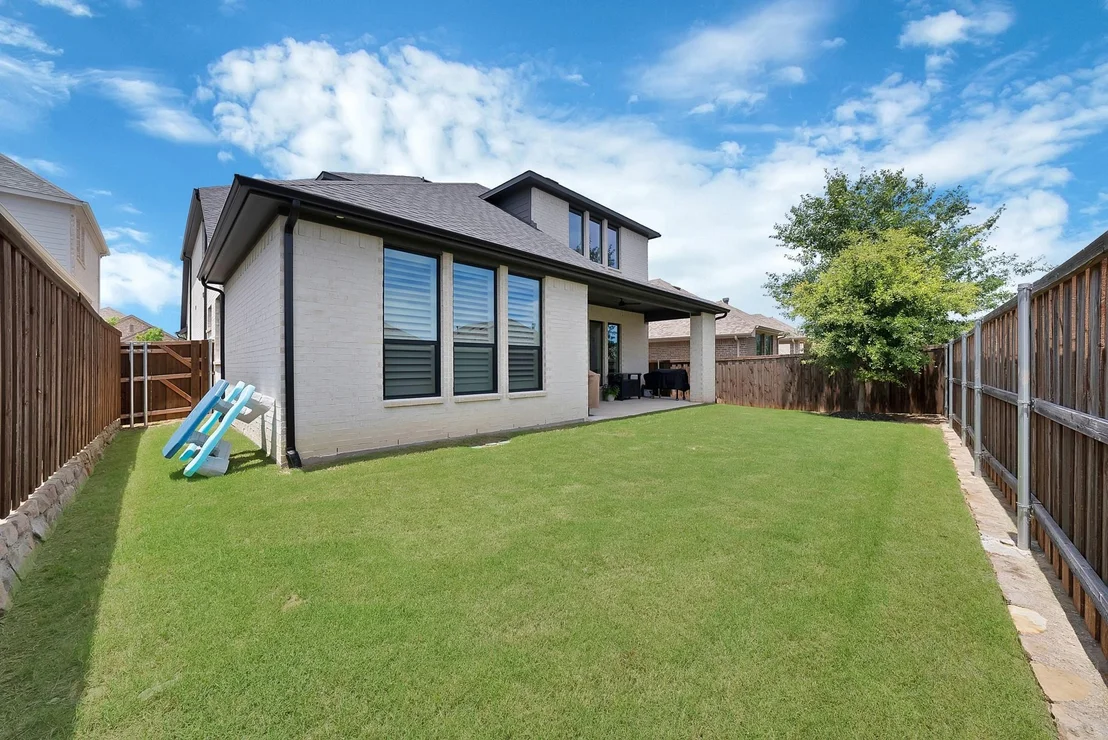 Photo of 3928 River Bend Street