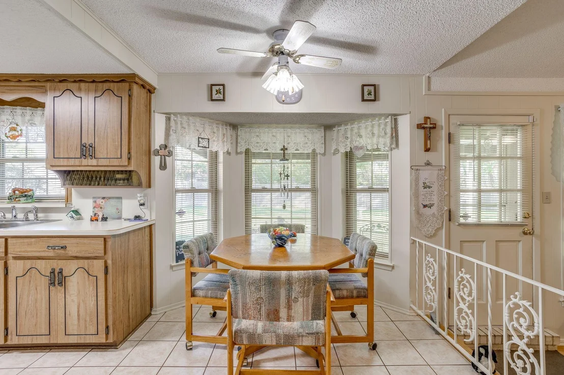 Photo of 1512 Lamplighter Lane
