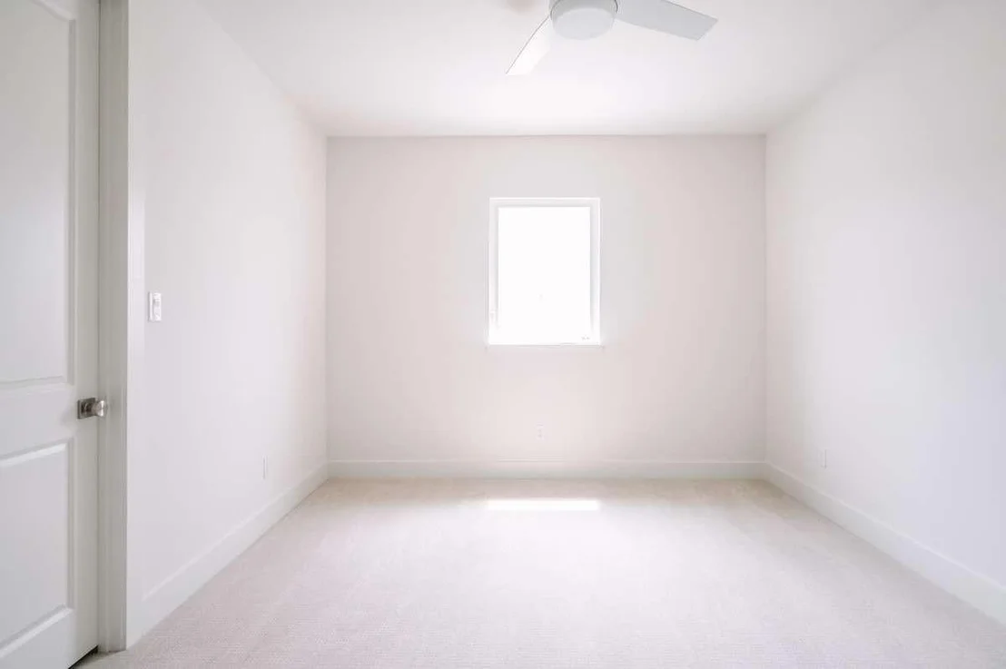Photo of 405 Kestrel Court