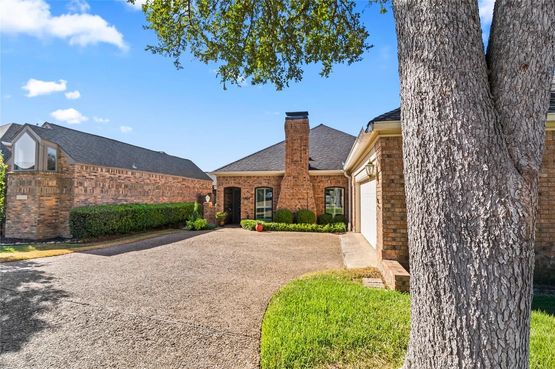 Photo of 16022 Chalfont Circle