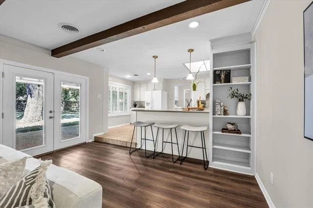 Photo of 5709 Silver Lake Circle
