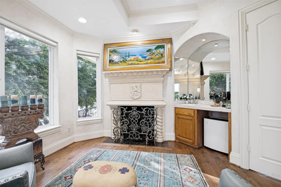 Photo of 5528 Gleneagles Drive
