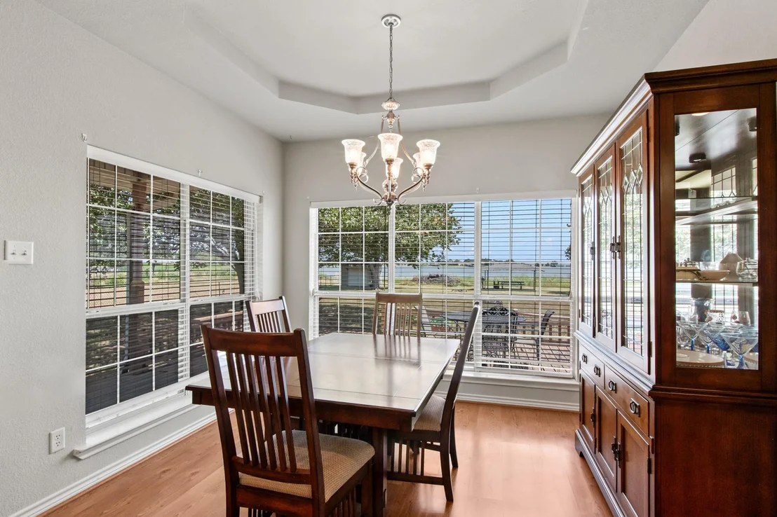 Photo of 1237 Beachview