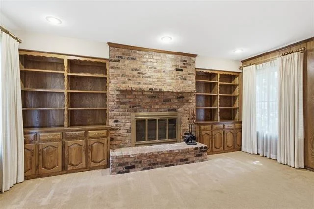 Photo of 1218 Stratford Drive