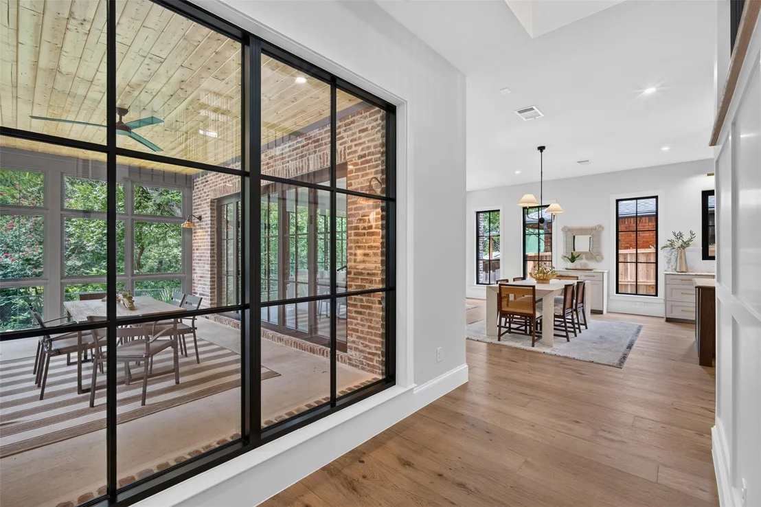Photo of 6817 Blessing Drive