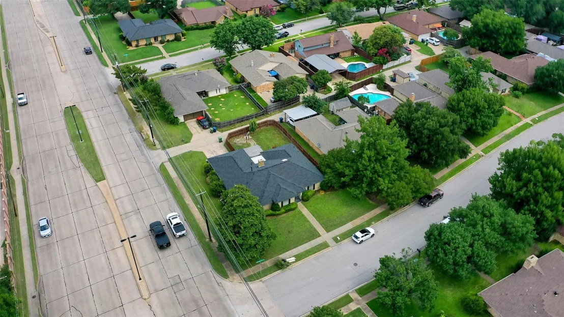 Photo of 917 Meadowgate Drive