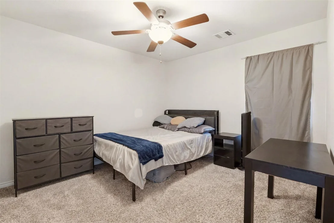Photo of 10529 Smiths Bend Road