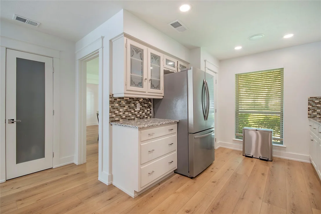 Photo of 1049 Forest Grove Drive