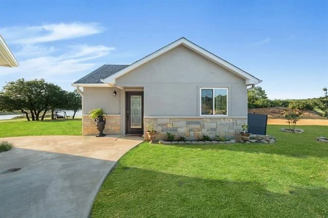 Photo of 313 Hidden Shores Drive