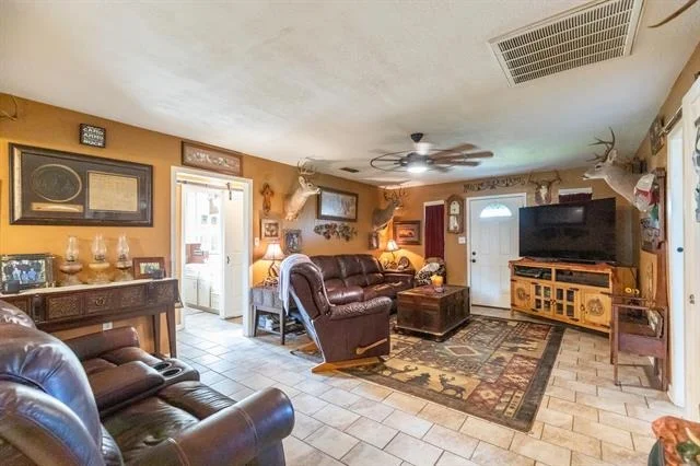 Photo of 1112 Shaney Lane