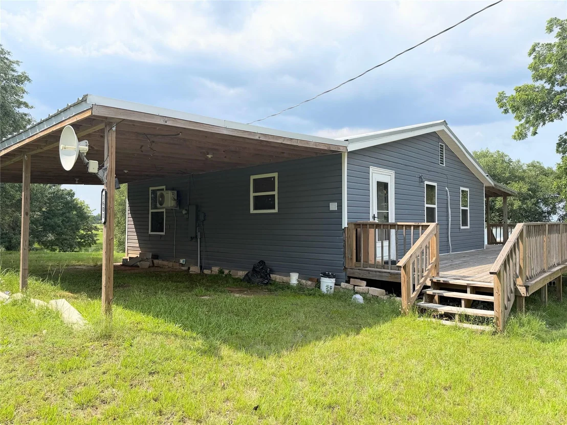 Photo of 1601 LCR 822