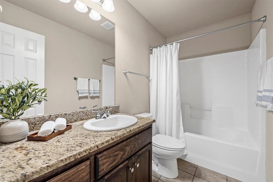 Photo of 905 Heston Circle