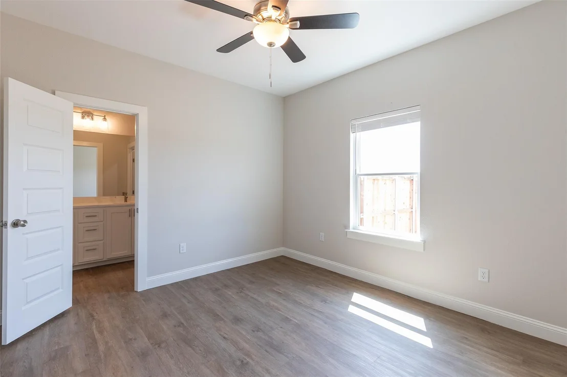 Photo of 180 Elk Horn Drive