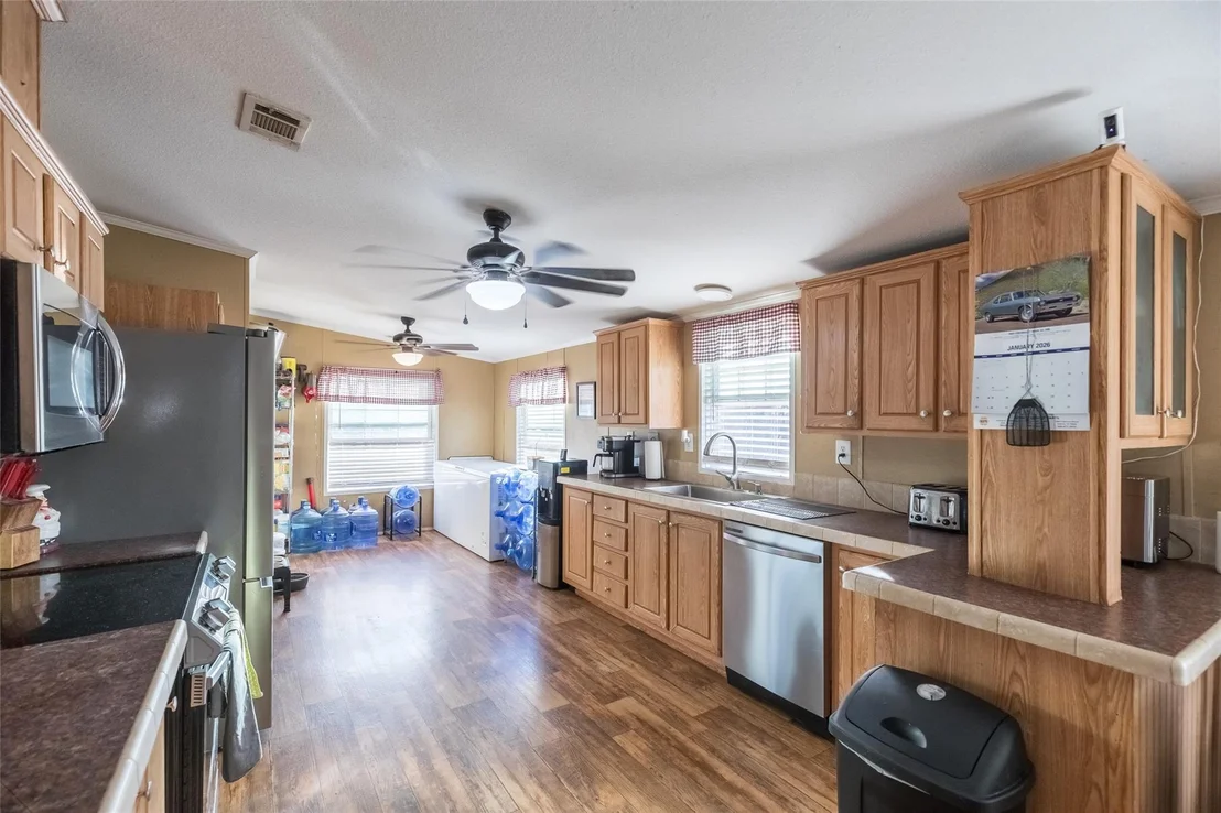 Photo of 6370 County Road 107