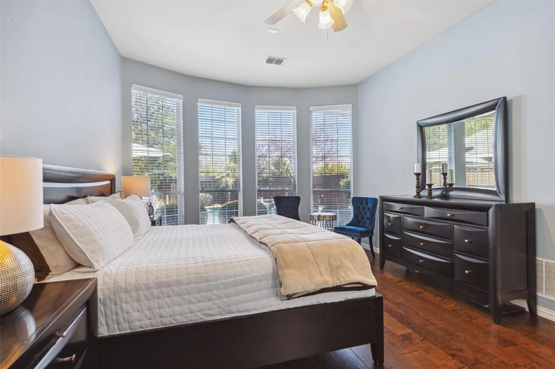 Photo of 9740 Plains Circle