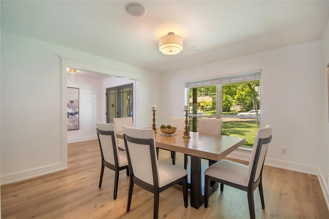 Photo of 1049 Forest Grove Drive