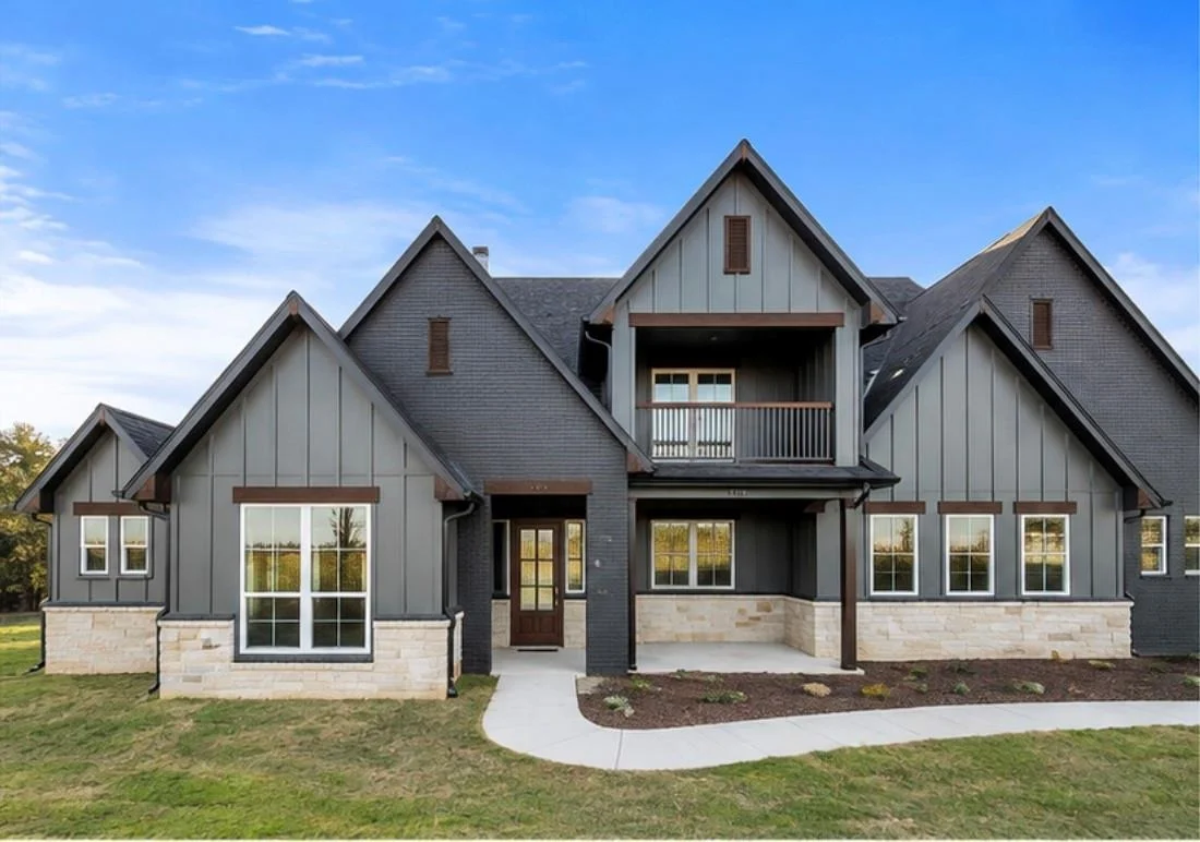 Photo of 554 Shoreside Drive