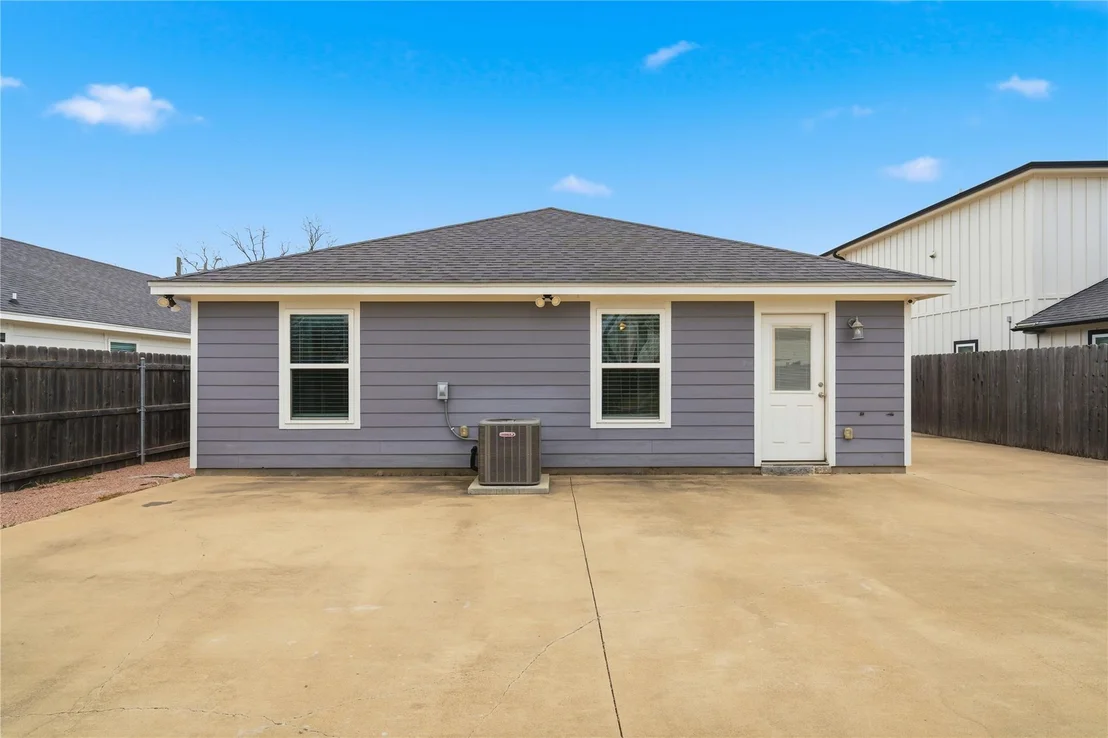 Photo of 1111 Primrose Drive