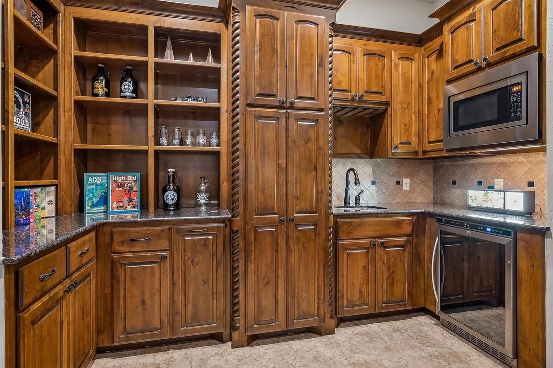 Photo of 512 Clear Vista Drive