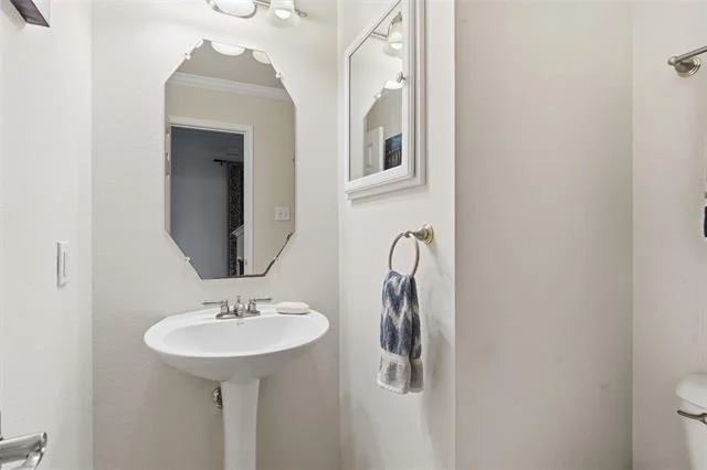 Photo of 5325 Sonoma Drive