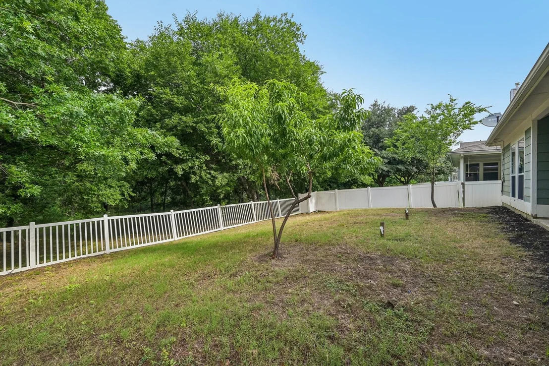 Photo of 1321 Stone Mountain Parkway