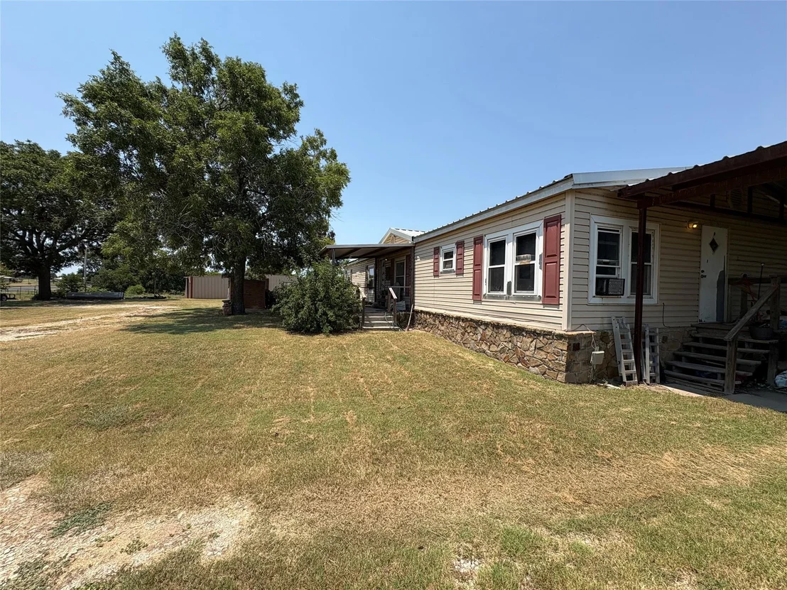 Photo of 912 Highway 36 W