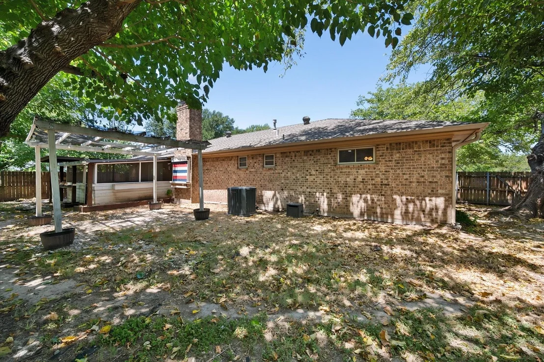 Photo of 401 Hutson Drive