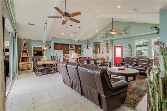 Photo of 1002 Cedar Drive