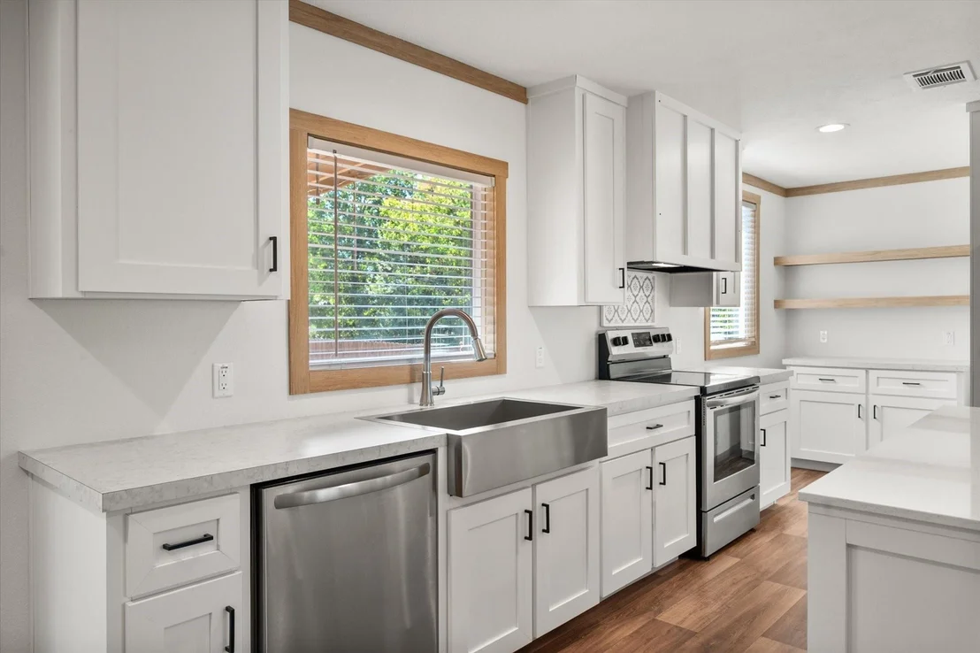 Photo of 716 N Wright Avenue