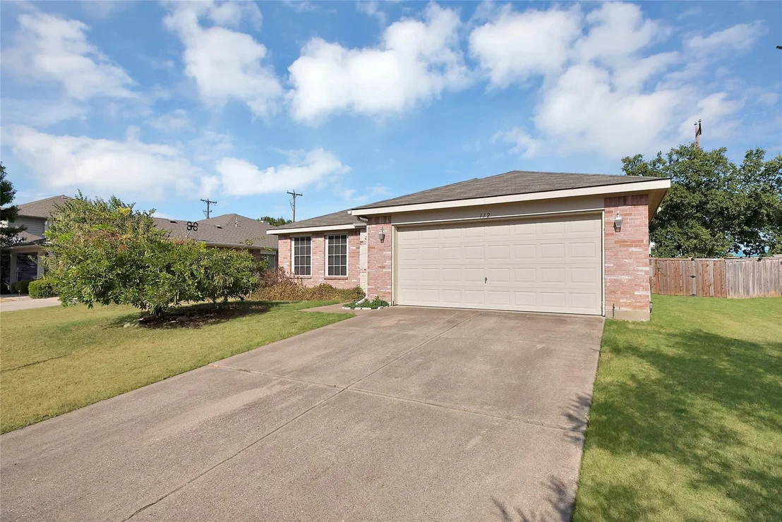 Photo of 112 Blackforest Road