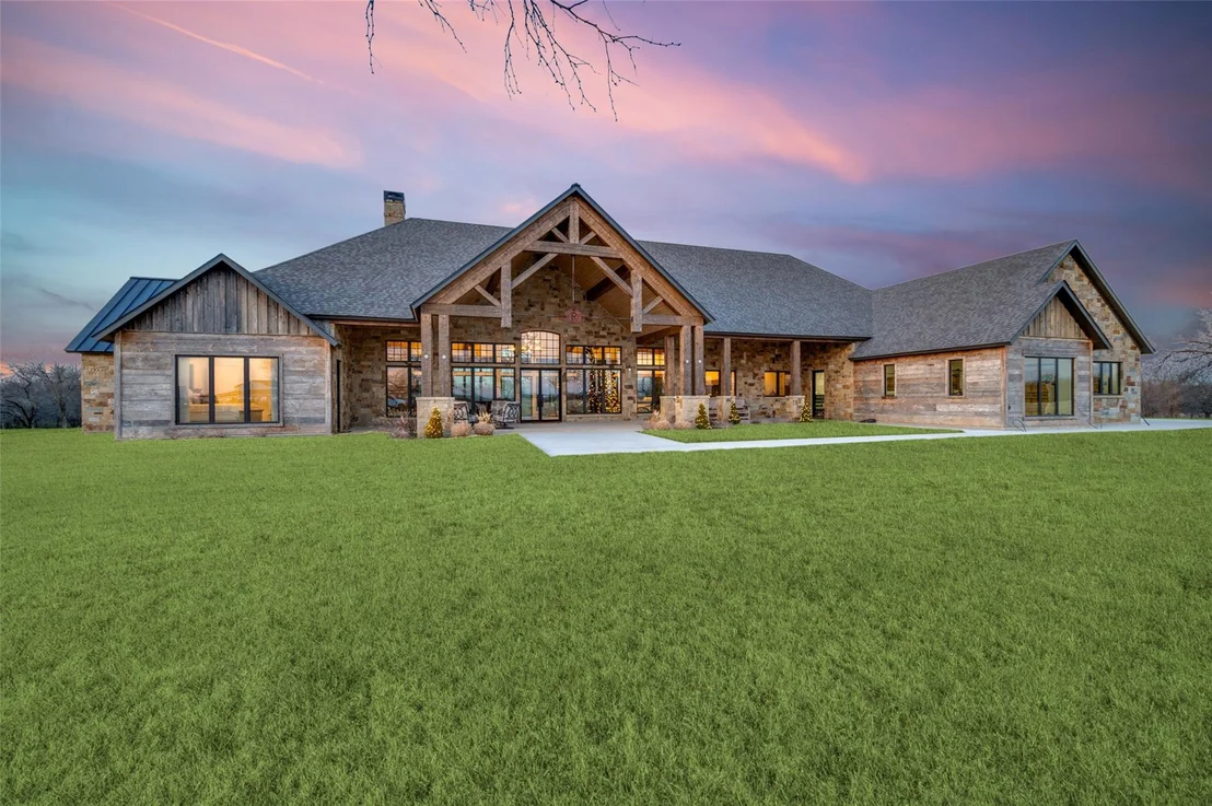 Photo of 5165 Hartlee Field Road
