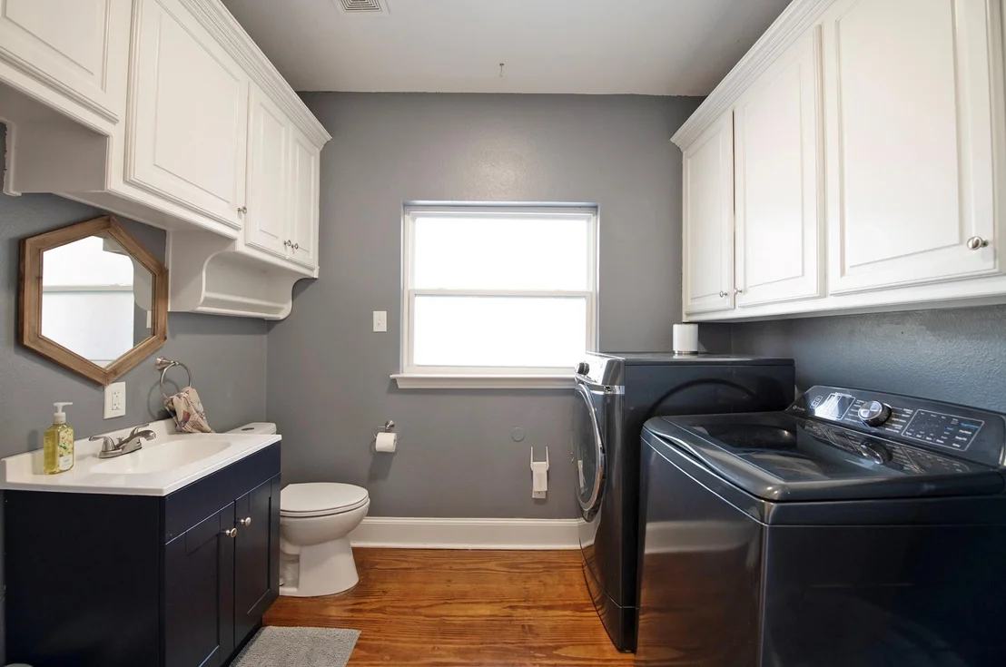 Photo of 405 Chippendale Drive