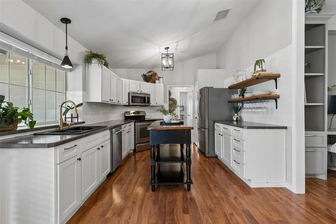Photo of 513 Briarcroft Drive