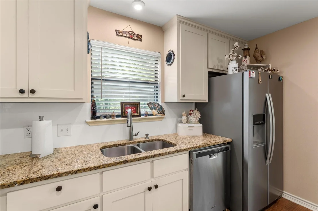 Photo of 353 PR 5861