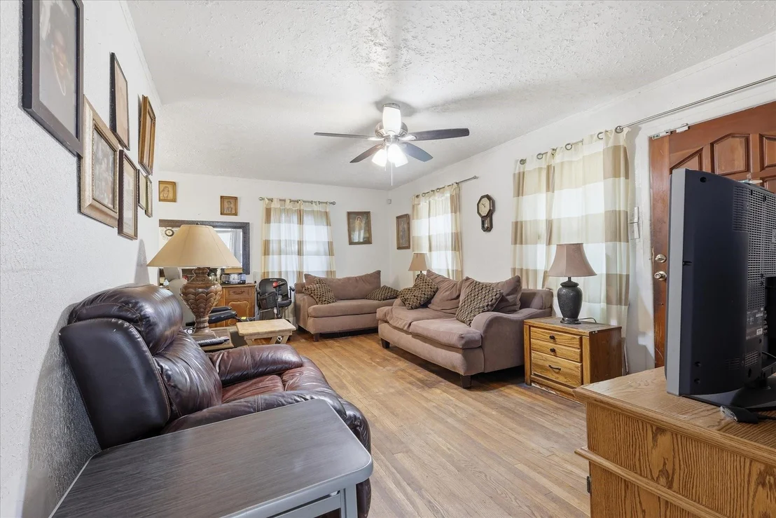 Photo of 6807 Prosper Street