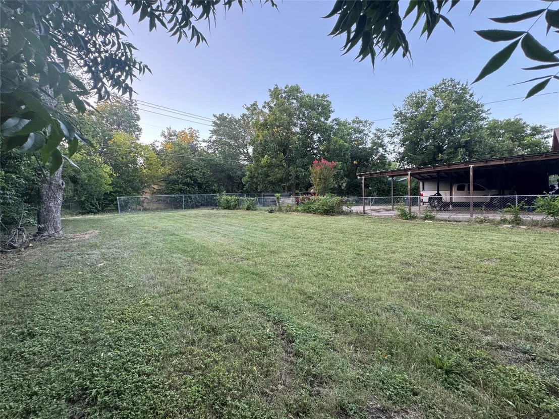 Photo of 2721 Homan Avenue