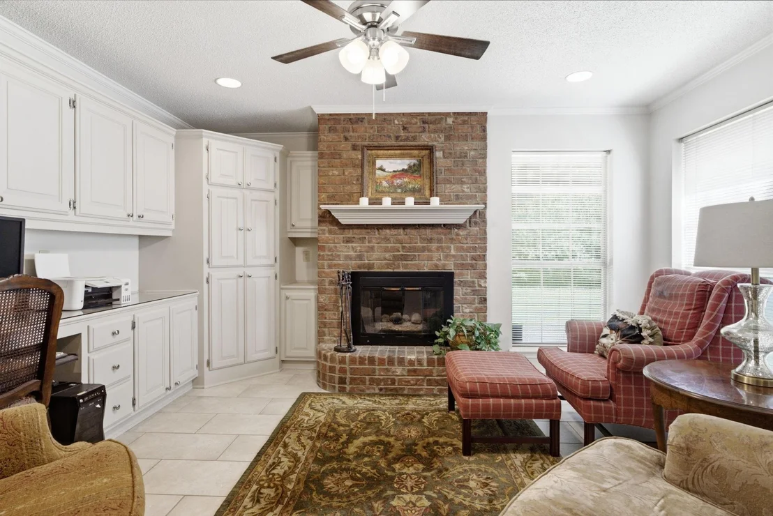 Photo of 3309 Storey Lake Drive