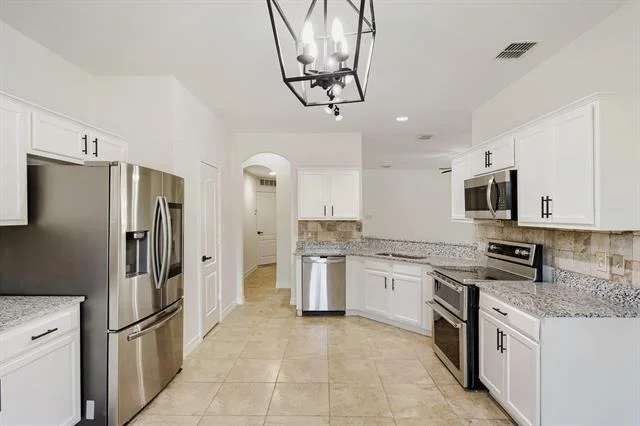 Photo of 910 W Bois D Arc Street