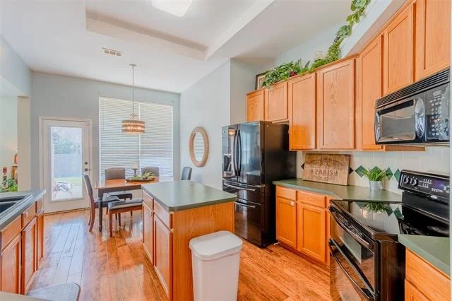 Photo of 5305 Summit Knoll Trail