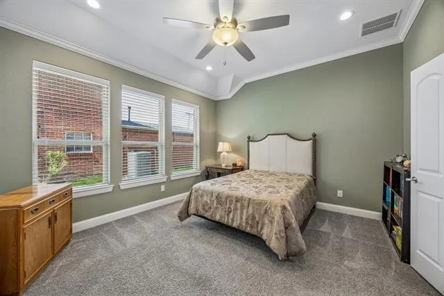 Photo of 8005 Lake Bend Drive