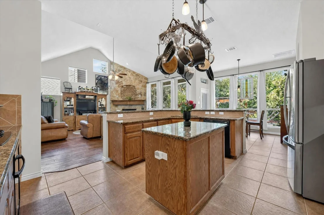 Photo of 759 Peach Lane