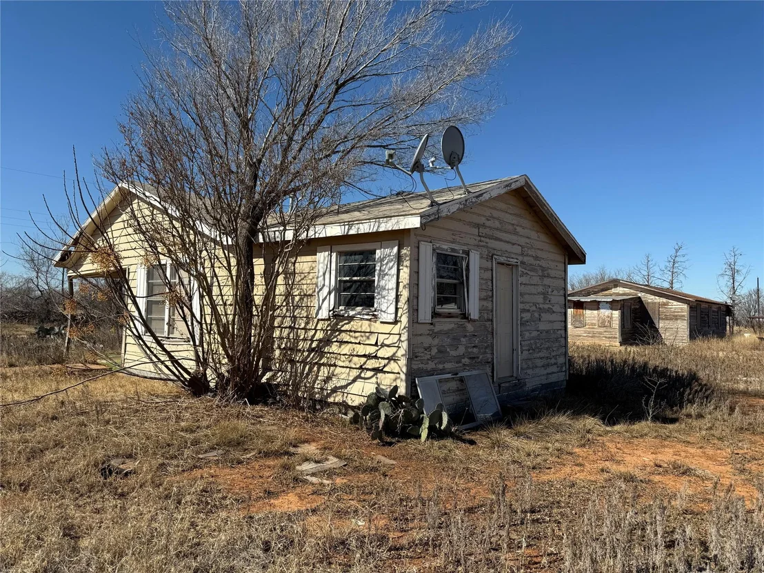 Photo of 386 County Road 812